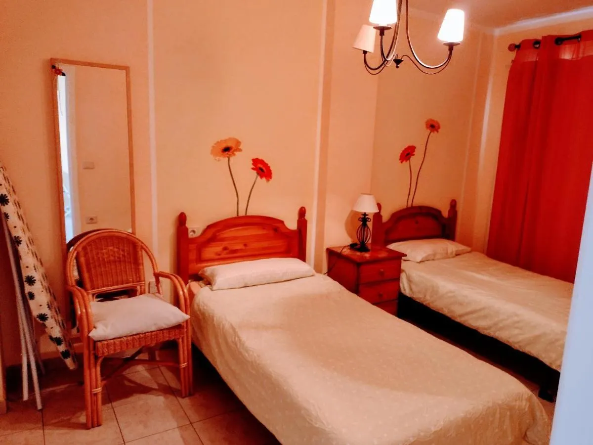 شقة بويرتو دي سانتياغو  في Apartamento En Residencial Jardines Del Mar, Puerto De Santiago 0*,  إسبانيا
